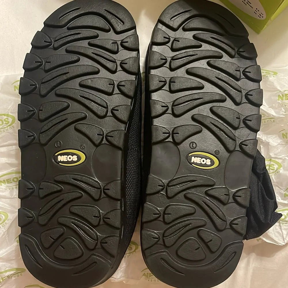 NEW Neos Voyager Work Boots OverShoe Black Waterproof All Terrain Boot Rain Snow
